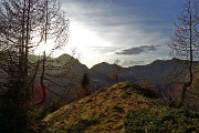 Anello dei MONTI ARETE (2227 m) e VALEGINO (2415 m da Cambrembo di Valleve il 15 novembre 2015  - FOTOGALLERY